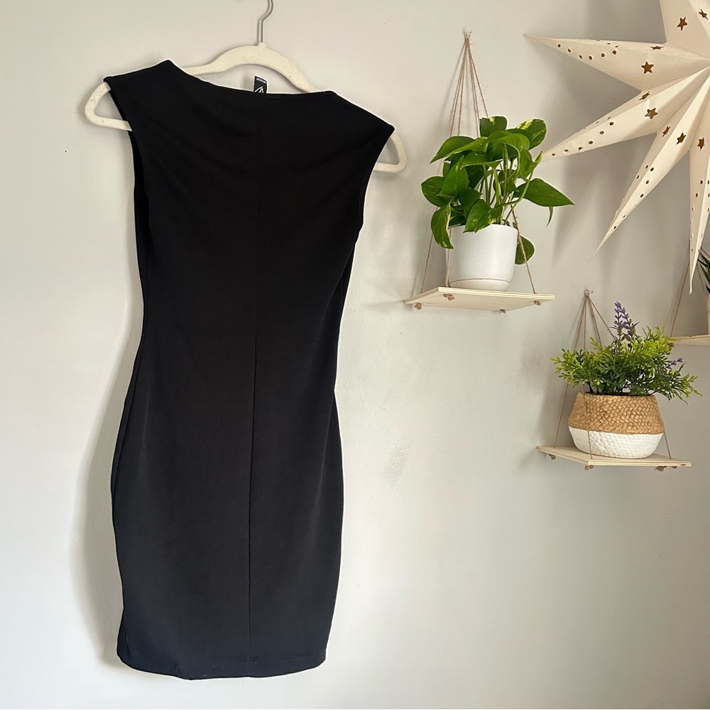 🩷WINDSOR LITTLE BLACK BODY CON TRENDING DRESS SIZE EXTRA SMALL CAPSULE WARDROBE - Picture 4 of 5